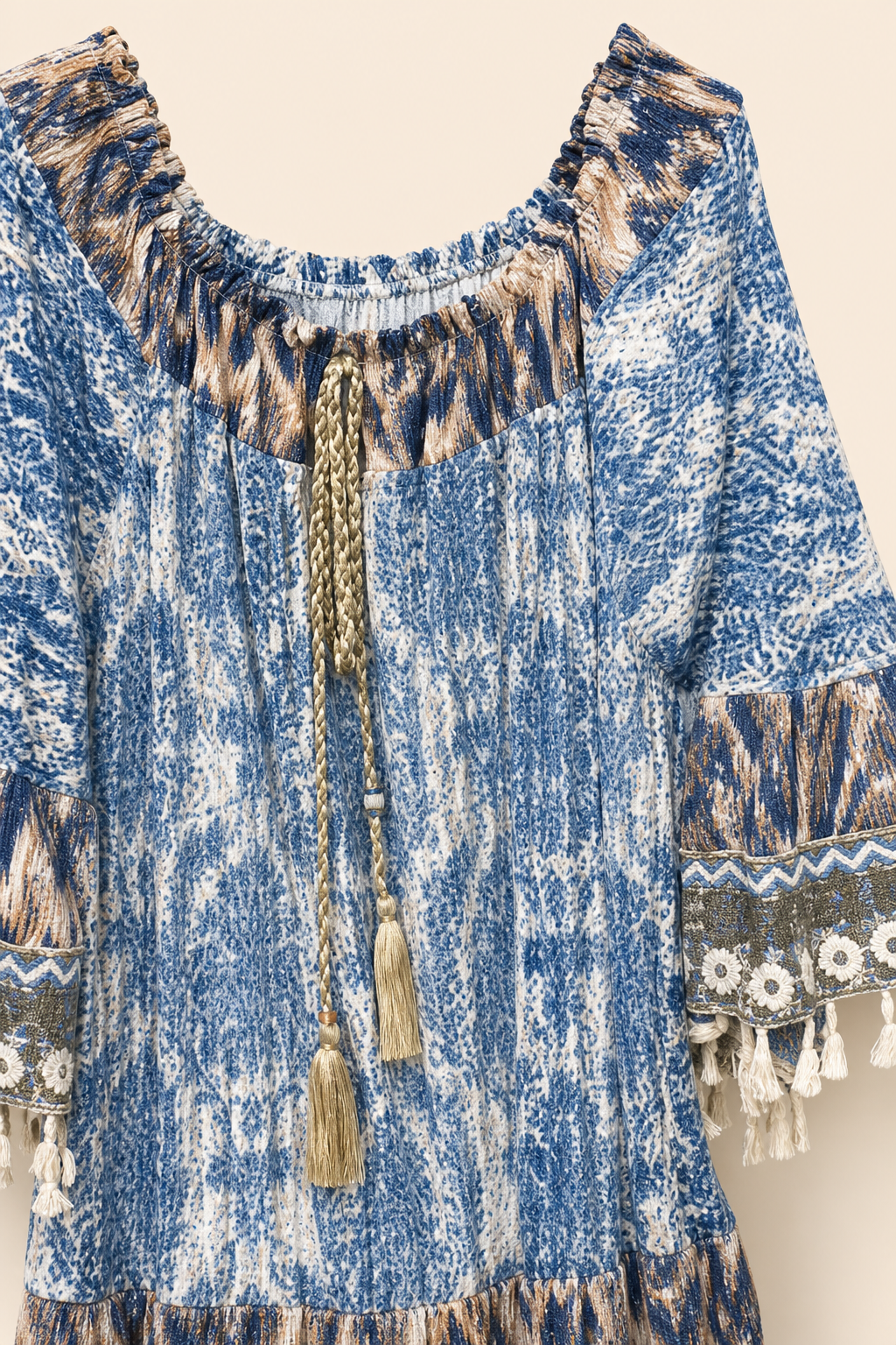 Robe grande taille bohème coupe trapèze encolure froncée manches 3/4 à franges imprimé graphique