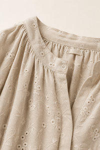 Combishort grande taille col cache-cœur broderie anglaise manches courtes retroussées coton