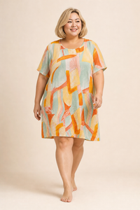 Robe grande taille imprimé tropical manches courtes coupe fluide avec poches