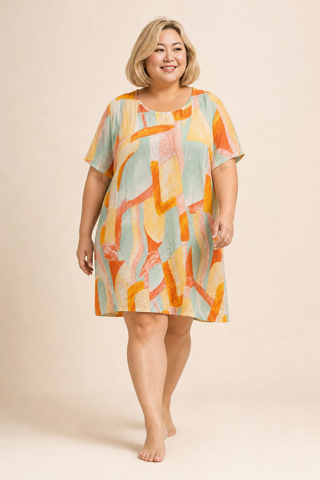 Robe grande taille imprimé tropical manches courtes coupe fluide avec poches