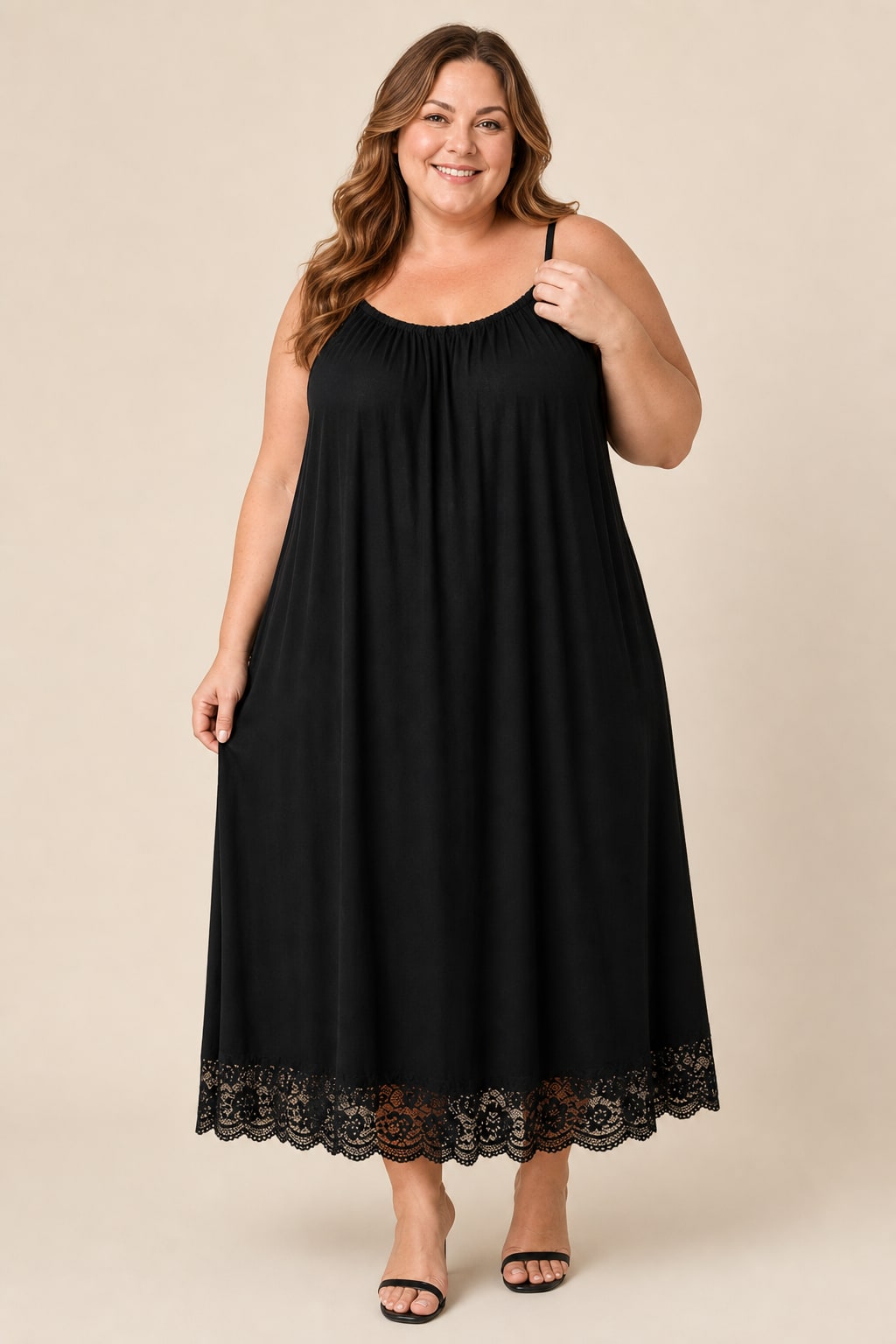 Robe grande taille fluide en viscose élastiquée coupe souple Image