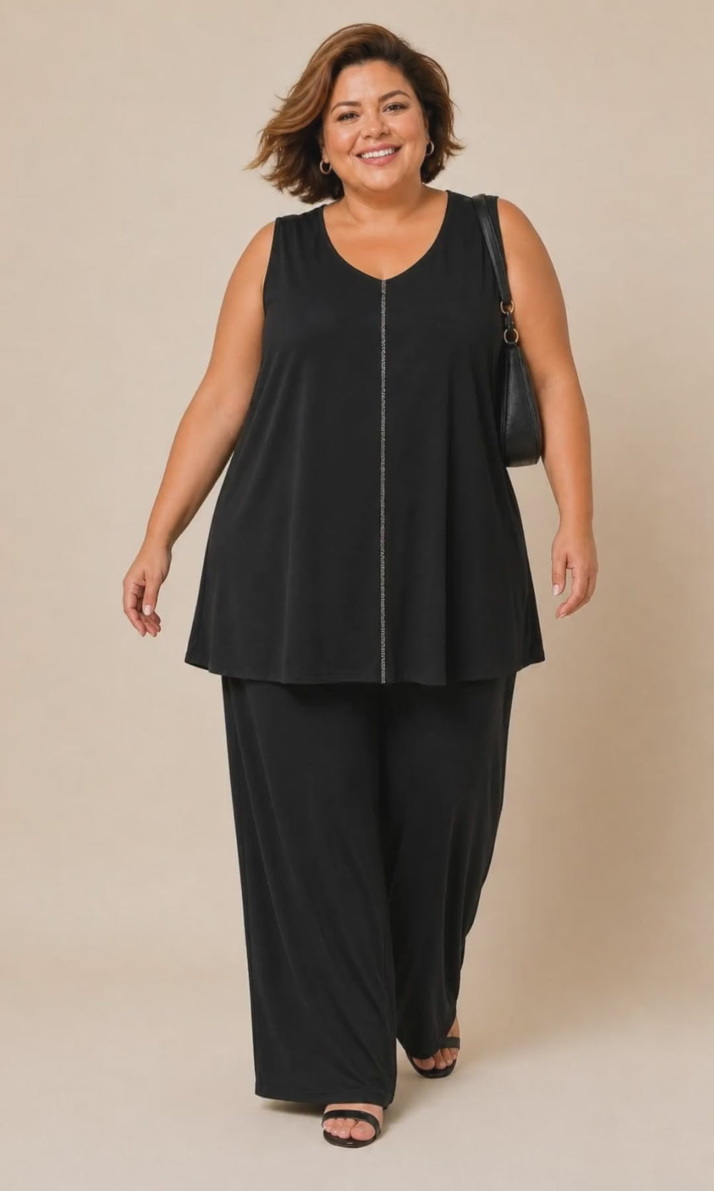 debardeur-tunique-grande-taille-noir-strass.mp4