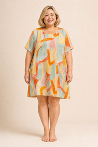 Robe grande taille imprimé tropical manches courtes coupe fluide avec poches